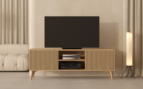 Moderní velký dubový TV stolek s lamelovým dubovým čelem s dvířky, 180 cm